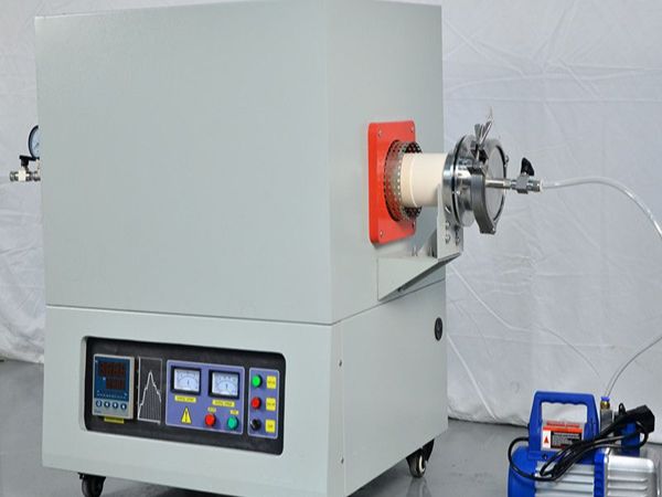 فرن أنبوب: المعدات الأساسية والتطور التكنولوجي في المعالجة الحرارية الصناعية